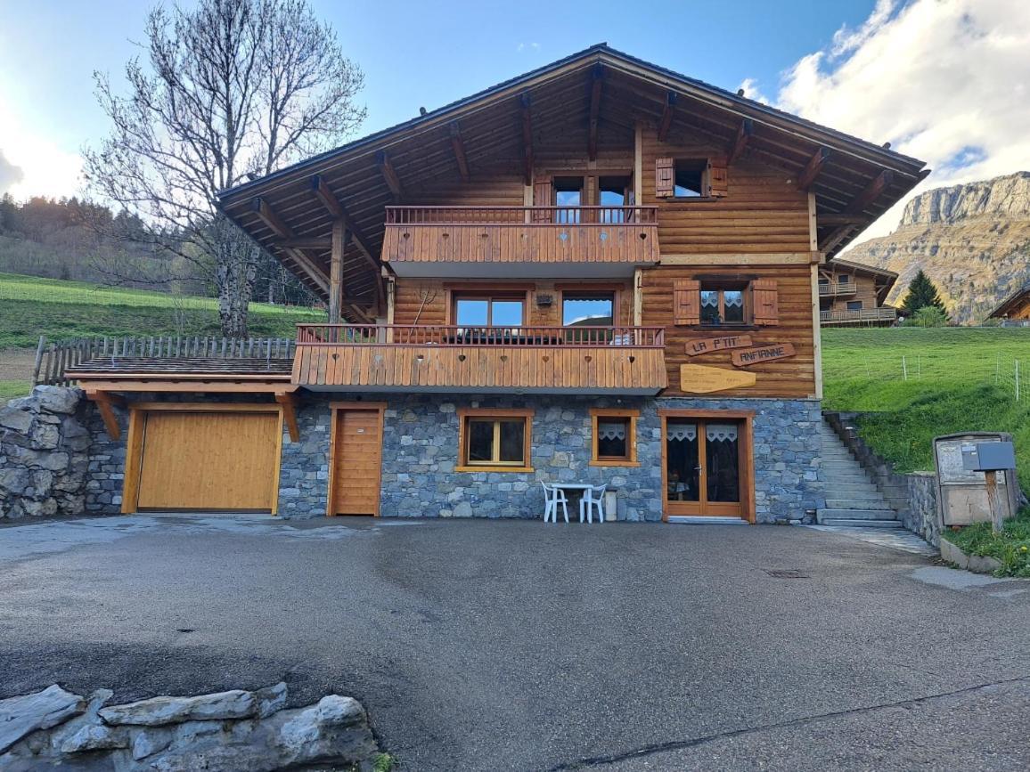 Appartement Cosy Face Aux Aravis Le Grand-Bornand Eksteriør bilde